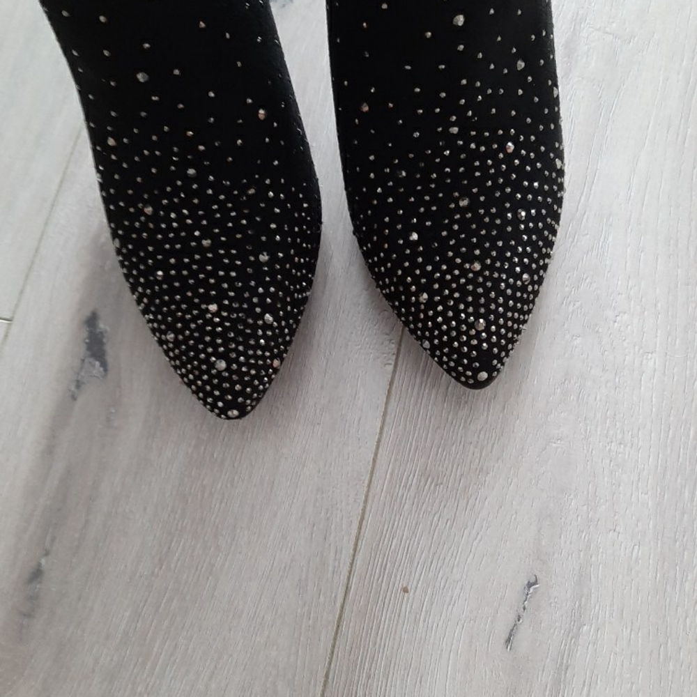 Booties - Picture 7 of 7